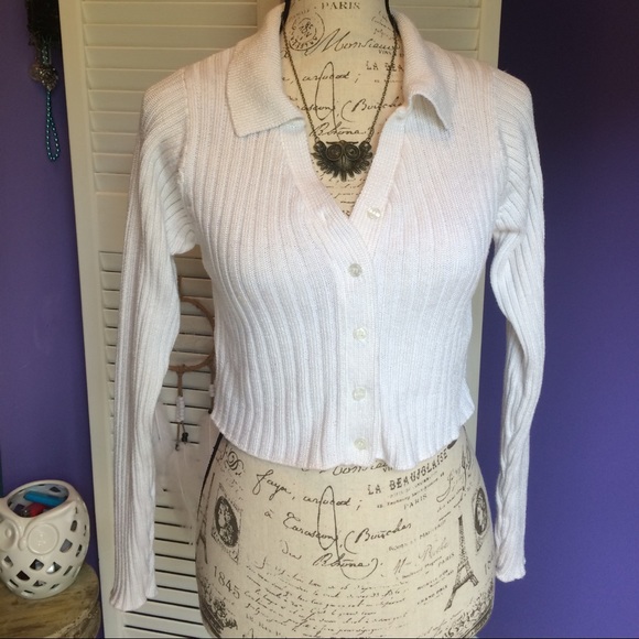 Esprit Sweaters - ❣️5/$20❣️🌺ESPRIT Cropped Sweater🌺